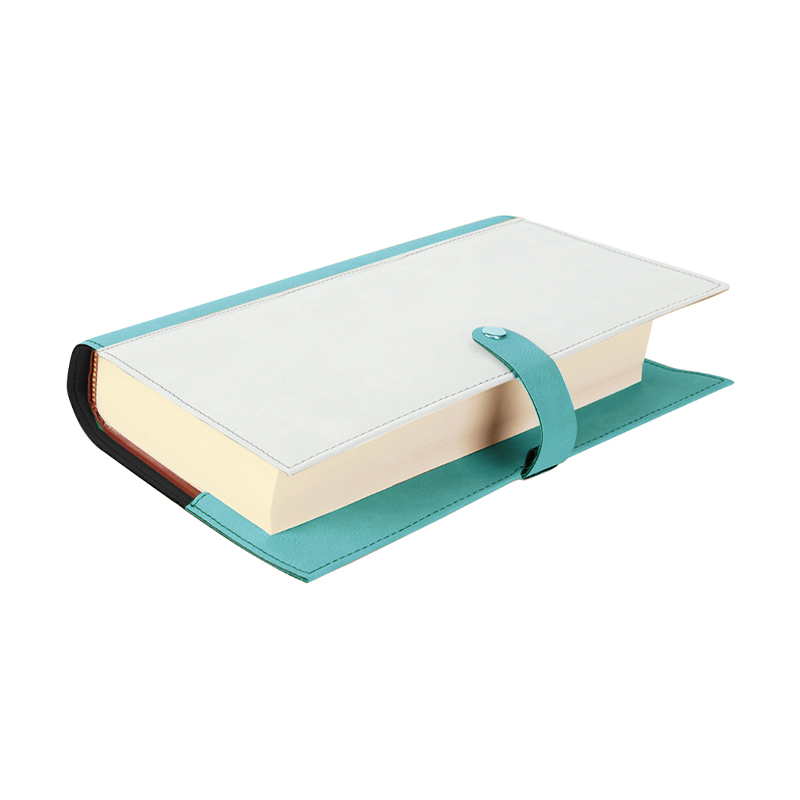 Copertina del libro in similpelle sublimatica con chiusura a scatto