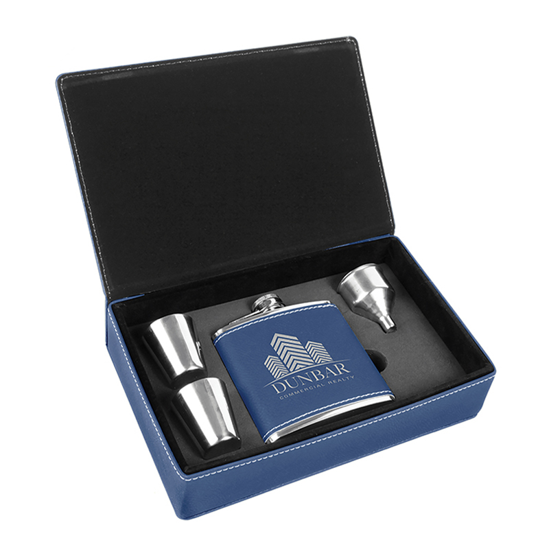 Set di fiaschette in similpelle