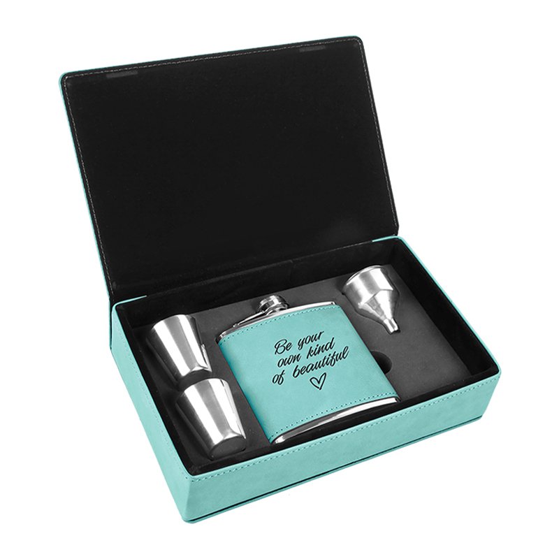 Set di fiaschette in similpelle