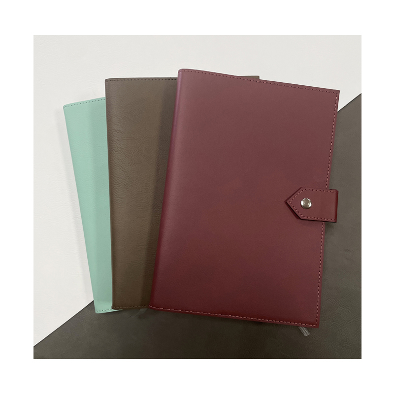 Diario in similpelle laserabile con chiusura