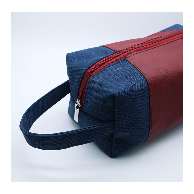 Borsa da toilette in similpelle laserabile