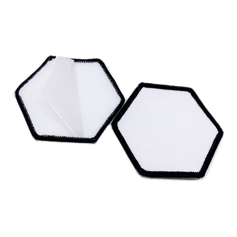 Toppe quadrate in similpelle a sublimazione da 2 1/2 'x 2 1/2' con adesivo